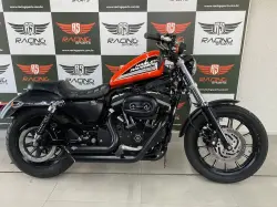 HARLEY DAVIDSON Sportster XL 883 R
