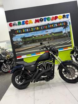 HARLEY DAVIDSON Sportster XL 883 R
