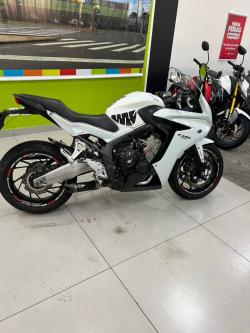 HONDA CBR 650 F 