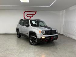 JEEP Renegade 2.0 16V 4P TURBO DIESEL TRAILHAWK 4X4 AUTOMÁTICO JEEP Renegade 2.0 16V 4P TURBO DIESEL TRAILHAWK 4X4 AUTOMÁTICO