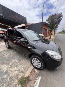 RENAULT Sandero 1.0 16V 4P FLEX AUTHENTIQUE