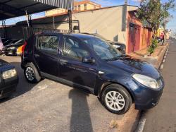 RENAULT Sandero 1.0 16V 4P FLEX AUTHENTIQUE