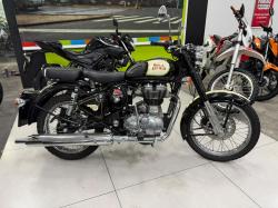 ROYAL ENFIELD Classic 500 
