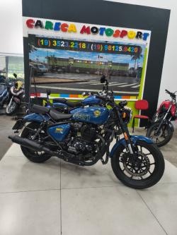 ROYAL ENFIELD Interceptor 650 