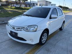 TOYOTA Etios Hatch 1.3 16V 4P FLEX X
