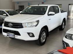 TOYOTA Hilux Caminhonete 2.4 4P DIESEL CABINE DUPLA