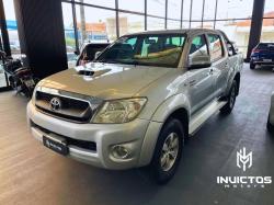 TOYOTA Hilux Caminhonete 2.8 16V SRV 4X4 DIESEL CABINE DUPLA AUTOM�TICO