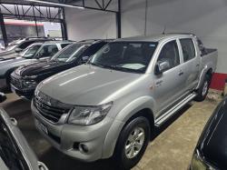 TOYOTA Hilux Caminhonete 2.7 16V 4P SR FLEX CABINE DUPLA AUTOM�TICO