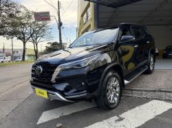 TOYOTA Hilux SW4 2.8 4P SRX 4X4 TURBO DIESEL AUTOM�TICO