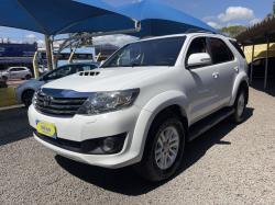 TOYOTA Hilux SW4 3.0 16V 4P SRV 4X4 7 LUGARES TURBO DIESEL AUTOM�TICO