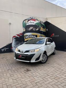 TOYOTA Yaris Hatch 1.3 16V 4P FLEX XL MULTIDRIVE AUTOM�TICO CVT
