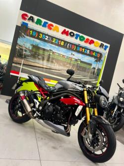 TRIUMPH Speed Triple 1050 