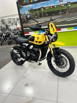 TRIUMPH Street Scrambler 900 