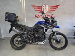TRIUMPH Tiger 800 XCX