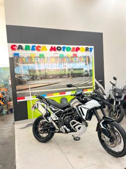 TRIUMPH Tiger 900 