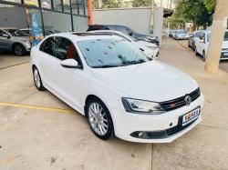 VOLKSWAGEN Jetta 2.0 4P TSI HIGHLINE 211 CV AUTOM�TICO