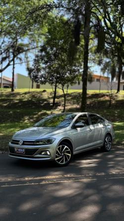 VOLKSWAGEN Virtus 1.0 4P 200 TSI FLEX HIGHLINE AUTOMÁTICO