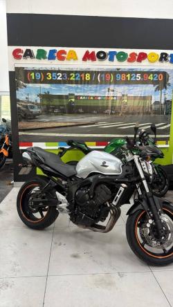 YAMAHA Fazer 600 
