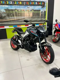 YAMAHA MT-03 300 ABS