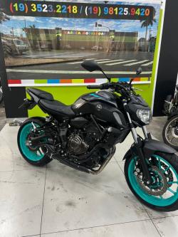 YAMAHA MT-07 700 ABS