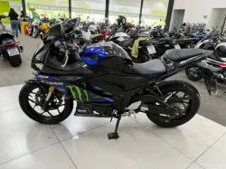 YAMAHA YZF R3 320 ABS