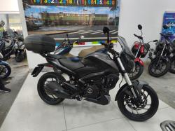 BAJAJ Dominar 400 