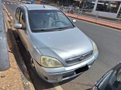 CHEVROLET Corsa Sedan 1.4 4P MAXX FLEX