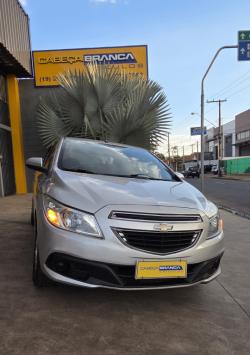 CHEVROLET Onix Hatch 1.0 12V 4P FLEX LT