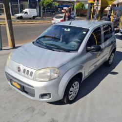 FIAT Uno 1.0 4P FLEX EVO VIVACE CELEBRATION