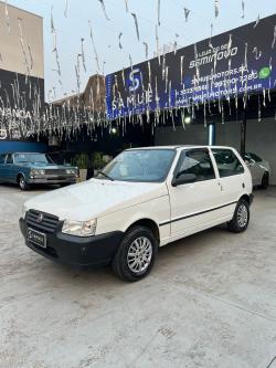 FIAT Uno 1.0 FLEX FIRE