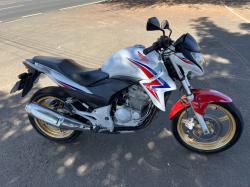HONDA CB 300 R ESPECIAL EDITION