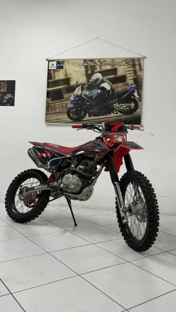 HONDA CRF 230 F