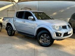 MITSUBISHI L 200 Triton 3.5 V6 HPE 4X4 FLEX CABINE DUPLA AUTOMTICO