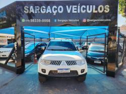 MITSUBISHI Pajero Dakar 3.2 16V 4P HPE S 4X4 TURBO DIESEL INTECOOLER 7 LUGARES AUTOMTICO