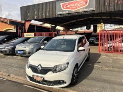 RENAULT Sandero 1.0 16V 4P FLEX AUTHENTIQUE