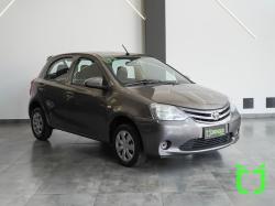 TOYOTA Etios Hatch 1.3 16V 4P FLEX X