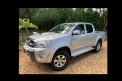 TOYOTA Hilux Caminhonete 3.0 4P SR 4X4 TURBO DIESEL CABINE DUPLA AUTOMTICO