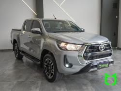 TOYOTA Hilux Caminhonete 2.8 16V SRV 4X4 DIESEL CABINE DUPLA AUTOMTICO