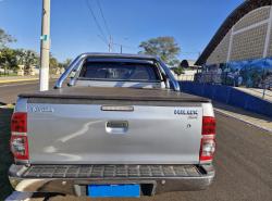 TOYOTA Hilux Caminhonete 2.7 16V 4P SR FLEX CABINE DUPLA AUTOMTICO