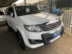 TOYOTA Hilux SW4 2.7 16V 4P SR FLEX AUTOMTICO