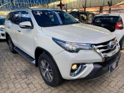 TOYOTA Hilux SW4 2.8 16V 4P SRX 4X4 7 LUGARES TURBO DIESEL AUTOMTICO