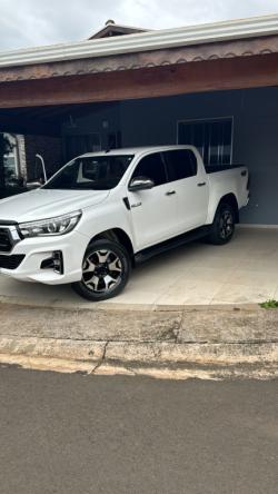 TOYOTA Hilux SW4 2.8 16V 4P SRX 4X4 7 LUGARES TURBO DIESEL AUTOMTICO