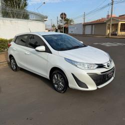 TOYOTA Yaris Hatch 1.5 16V 4P FLEX XL PLUS CONNECT MULTIDRIVE AUTOMTICO CVT
