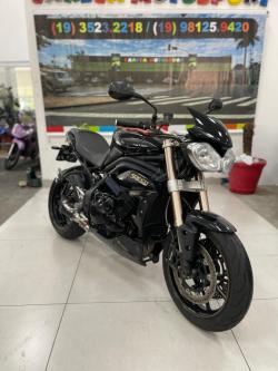 TRIUMPH Speed Triple 1050 