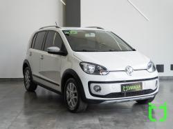 VOLKSWAGEN Cross UP 