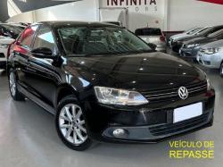 VOLKSWAGEN Jetta 2.0 4P FLEX CONFORTLINE TIPTRONIC AUTOMTICO