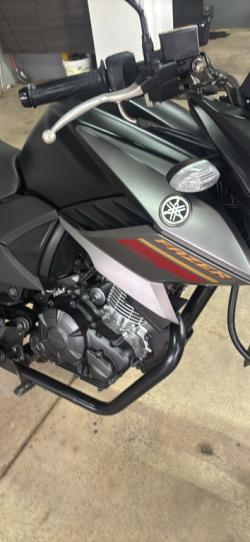 YAMAHA Fazer YS 150 SED