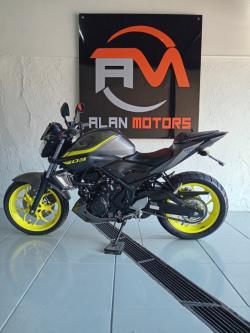 YAMAHA MT-03 300 ABS