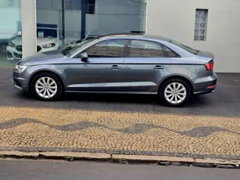 AUDI A3 1.4 16V 4P TFSI SPORTBACK S-TRONIC AUTOMÁTICO, Foto 8 AUDI A3 1.4 16V 4P TFSI SPORTBACK S-TRONIC AUTOMÁTICO, Foto 8