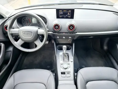 AUDI A3 1.4 16V 4P TFSI SPORTBACK S-TRONIC AUTOMÁTICO, Foto 15 AUDI A3 1.4 16V 4P TFSI SPORTBACK S-TRONIC AUTOMÁTICO, Foto 15